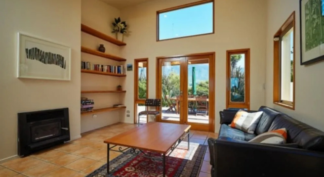 Middle Creek House