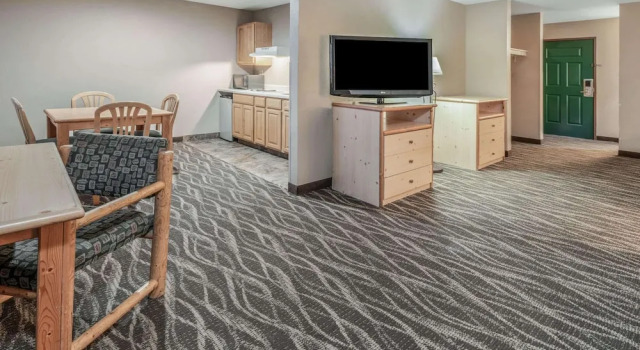 Номер Standard La Quinta by Wyndham Belgrade - Bozeman Airport