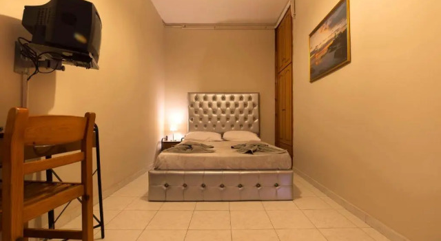 Номер Standard The "L" Suites & Apartments