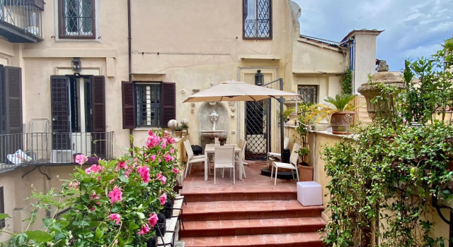 A Prince in Rome Elegant Navona Terrace Apartment, Prenota Appartamento Piazza Navona Roma