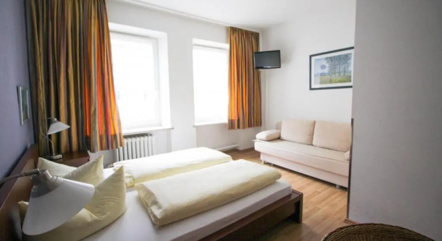Двухместный номер Comfort Hotel Pension am Hauptbahnhof