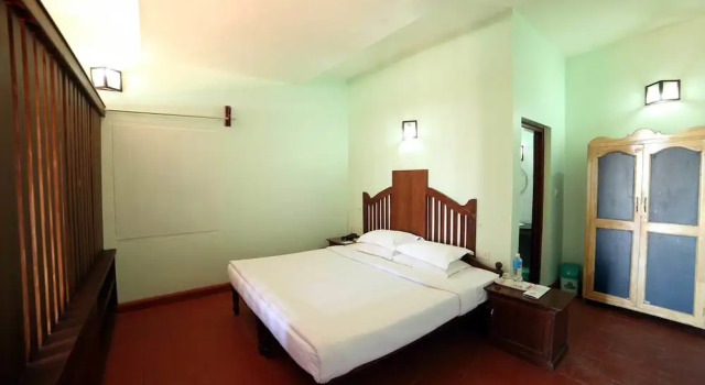 Коттедж Deluxe с балконом Shamrock Holiday Home