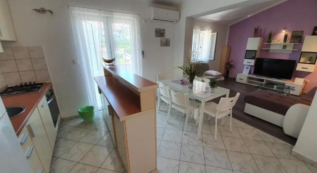Апартаменты с 3 комнатами Apartments Miki Pag