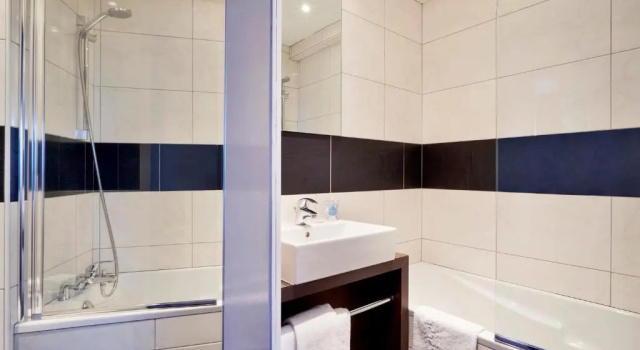 Одноместный номер Standard Kyriad Grenoble Centre