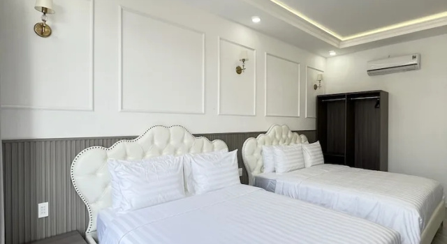 Номер Deluxe Paris Hotel