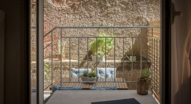 Апартаменты Cozy Flat with Terrace & Patio near Lycabettus
