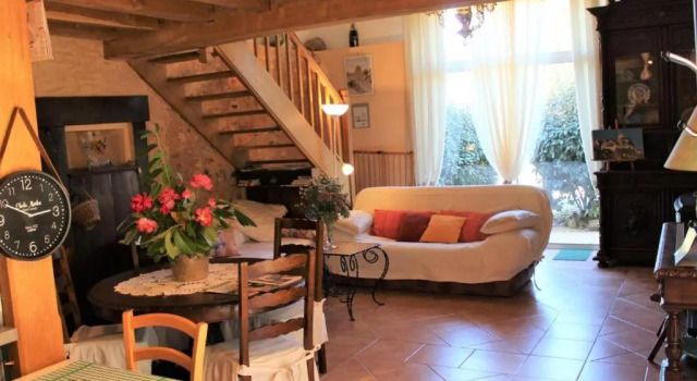 Gîte Rouffignac-Saint-Cernin-de-Reilhac, 3 pièces, 4 personnes - FR-1-616-105, Prenota Hotel Hotel a Aquitania con parcheggio, Parcheggio