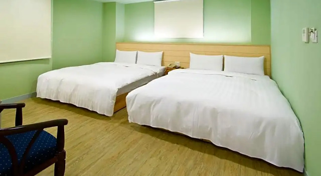 Номер Deluxe Skoal Hotel