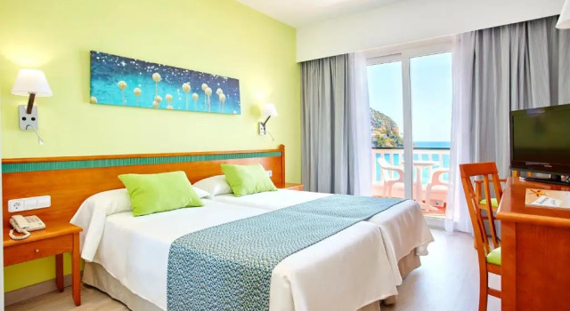 Двухместный номер Standard с видом на море Universal Hotel Laguna