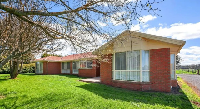 Impressive Hobby Farm Close in Bungaree, 预订 农场住宿 戴尔斯福特 戴尔斯福特和马其顿山脉