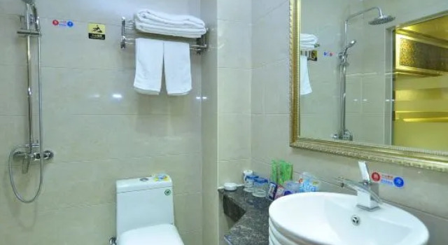 Anning IKEA Express Hotel, Rezerwuj Hotel Hotele w Kunming z parkingiem, Parking
