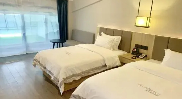 Семейный люкс Qingmu Select Hotel (Changzhou West Tai Lake Zhuangyuanfang)
