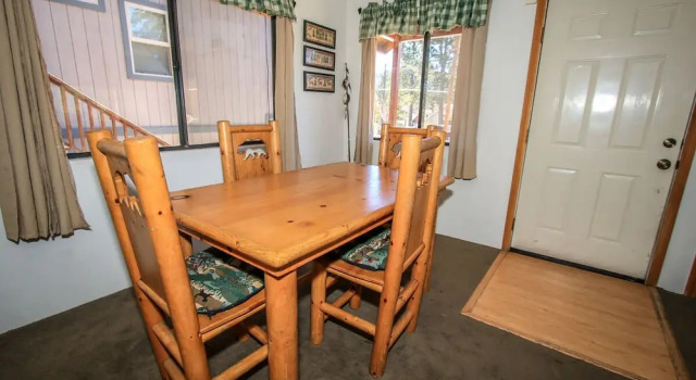 Bear Claw Bungalow #379, Rezerwuj Hotel Big Bear Lake Stany Zjednoczone