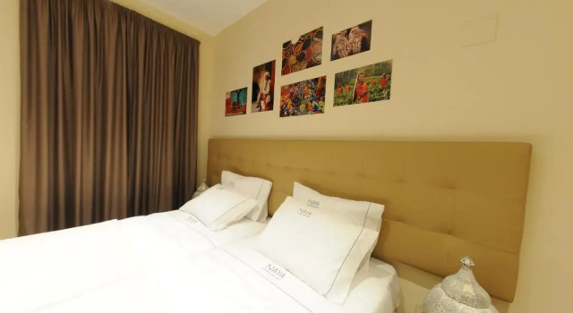 Четырёхместный номер Standard с балконом Naya-Downtown Guesthouse