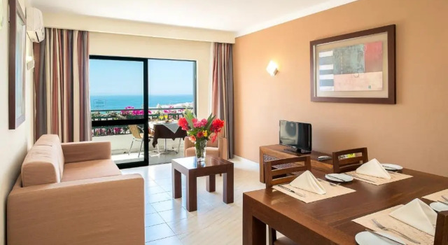 Cerro Mar Atlantico & Cerro Mar Garden, Boek Hotel Hotels in Albufeira met parkeren, Parkeren