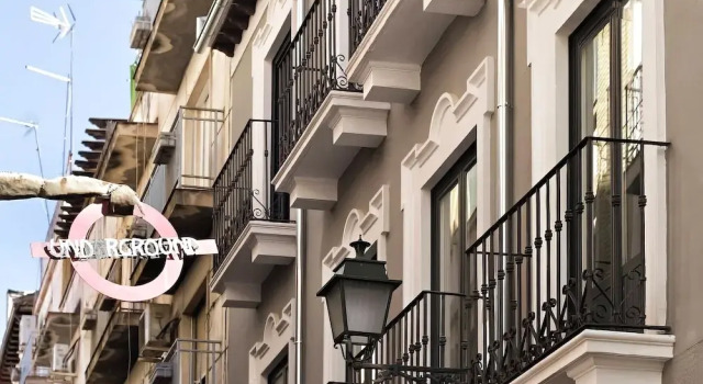 Sweet and trendy nest for 6, Забронировать Апартаменты/квартира Ронда Гранада, рядом с Городской совет Гранады