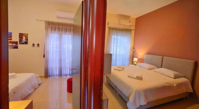 Mpoulakis Apartment 98