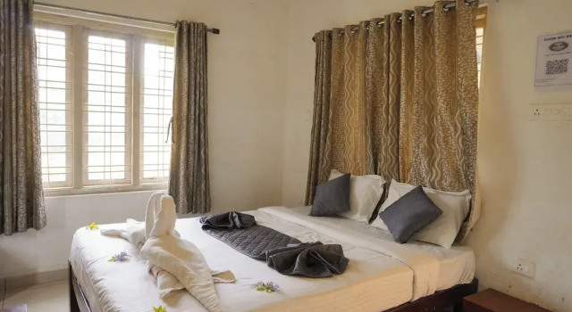 Номер Luxury River Valley Resorts