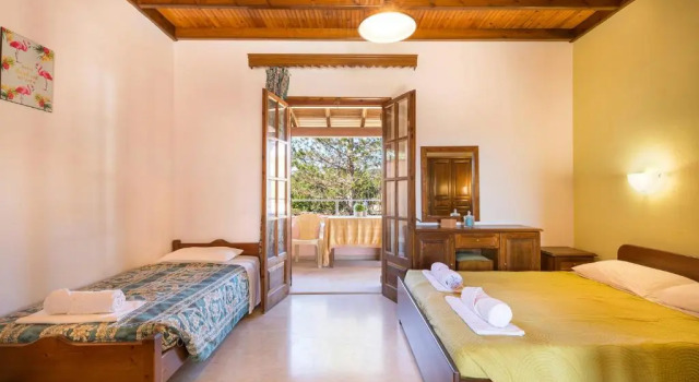 Студия Nikos Pool House & Apartments