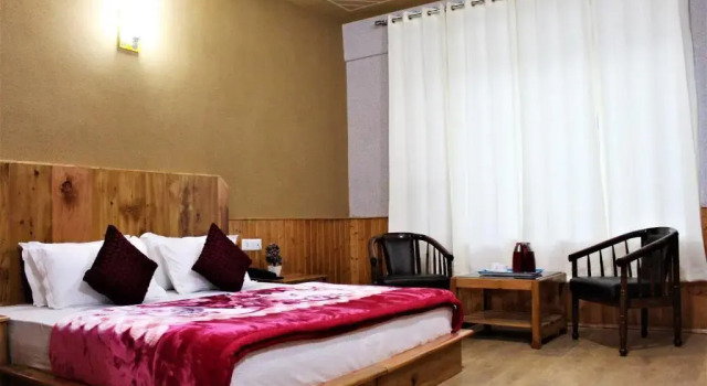 Hotel Raahat Inn