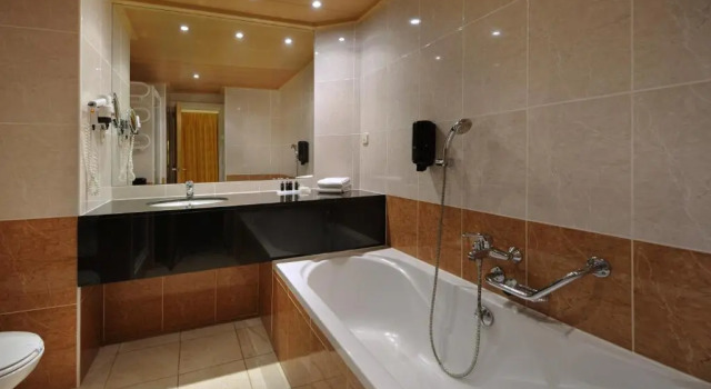 Двухместный номер Standard Van der Valk Hotel Barcarola