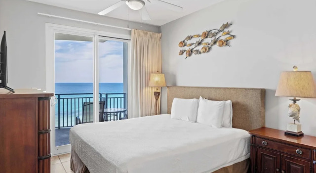 Sterling Breeze #604 Beachfront Condo w/ Balcony, Pool, Hot Tub & Pier Park, Забронировать Дом для отпуска Виллы штата Флориды, Вилла