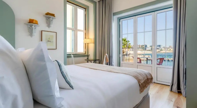 Двухместный номер Standard с балконом и с видом на море Westlight Cascais Chalet