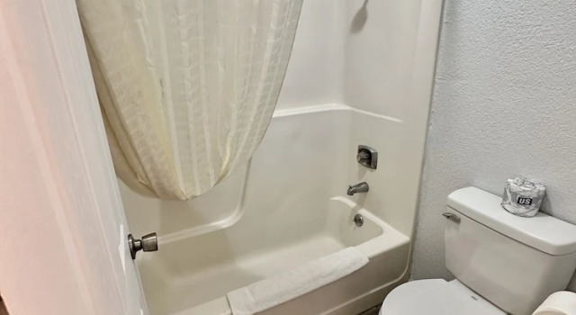 Двухместный номер Economy Ozark Inn and Suites