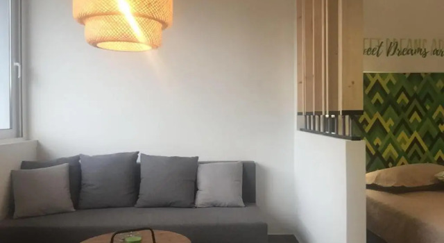 Студия Deluxe The Athenians Modern Apartments