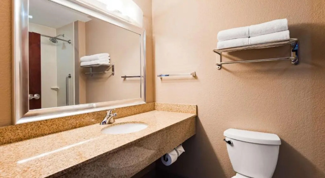 Номер Standard Best Western Plus Hiawatha Hotel