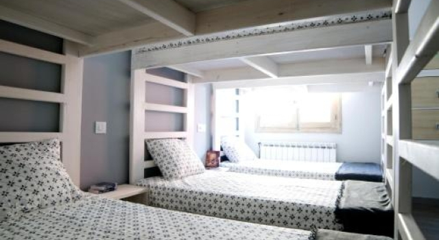 La Madriguera Hostel, Забронировать Хостел Хостелы Леона, рядом с FGULEM, Хостел