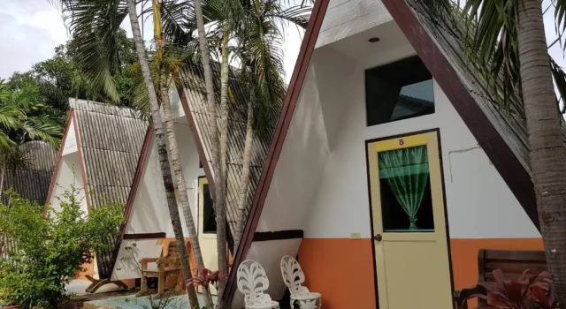 Двухместный номер Comfort с балконом и с красивым видом из окна Sams House Kanchanaburi