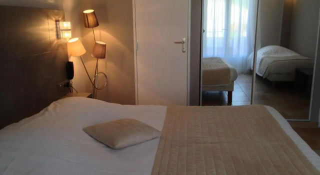 Трёхместный номер Standard с балконом Hotel de la Plage