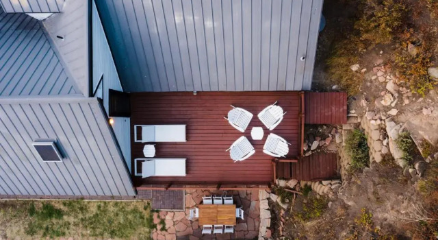 Corduroy Sage Avantstay Cozy & Cute Cabin w/ Deck Sleeps 21!, Varaa Hotelli Park City 