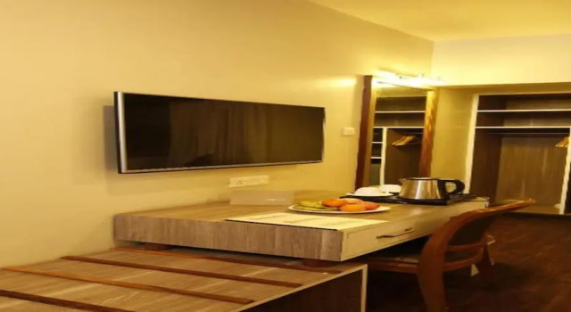 Номер Premier MeroStay 166 Hotel Arts
