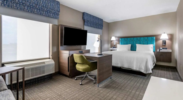 Студия Hampton Inn & Suites Louisville East