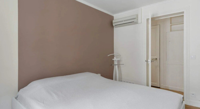 Family Apartment in the Heart of Paris, Забронировать Апартаменты/квартира Париж Иль-де-Франс, рядом с Гран Бульвар