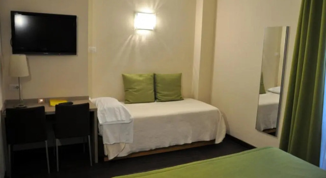 Трёхместный номер Standard Hotel Saint Pierre