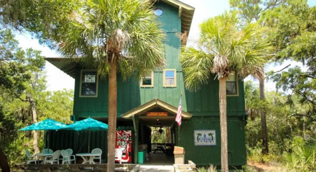 Sunny Condo w/ Gorgeous Ocean Views Near Beach Club, Tennis, & Sandbar