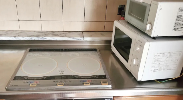 Кровать в общем номере (женский номер) Guesthouse Ivy