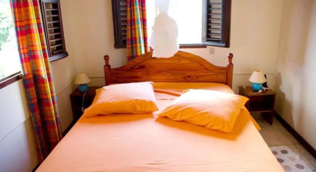 Maison de 2 chambres avec terrasse amenagee et wifi a Gros Morne