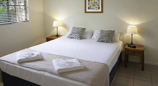 Palms at Trinity Beach, Book Hotel Trinity Beach Cairns Beaches