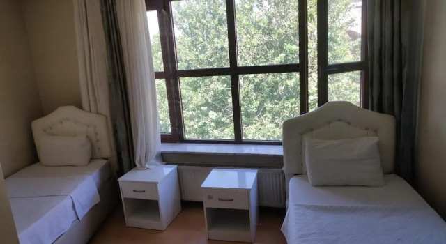 Aziziye Hotel, Prenota Hotel Karate Iconio