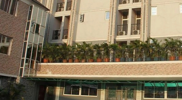 Solab Hotels And Suites, Book Hotel Hotels in Lagos with a Pool, Swimming Pool