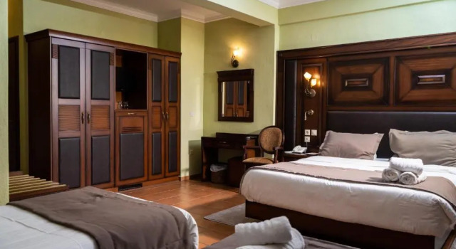 Семейный номер Standard Dellas Boutique Hotel