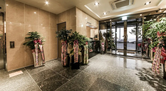 Win Hotel