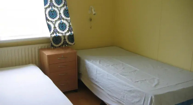 Guesthouse Borg-Njardvík, Buchen Sie Hotel Bakkagerdi Island