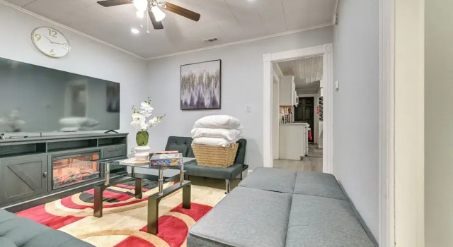 2 Mi to Union College! Newly Renovated Apartment, Rezerwuj Apartament Schenectady Stan Nowy Jork