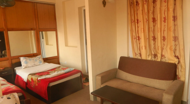 Om Tara Guest House