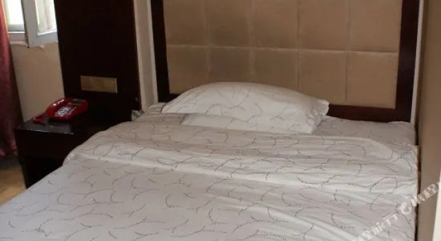 Xining Meiju Business Hotel (Civic Center)